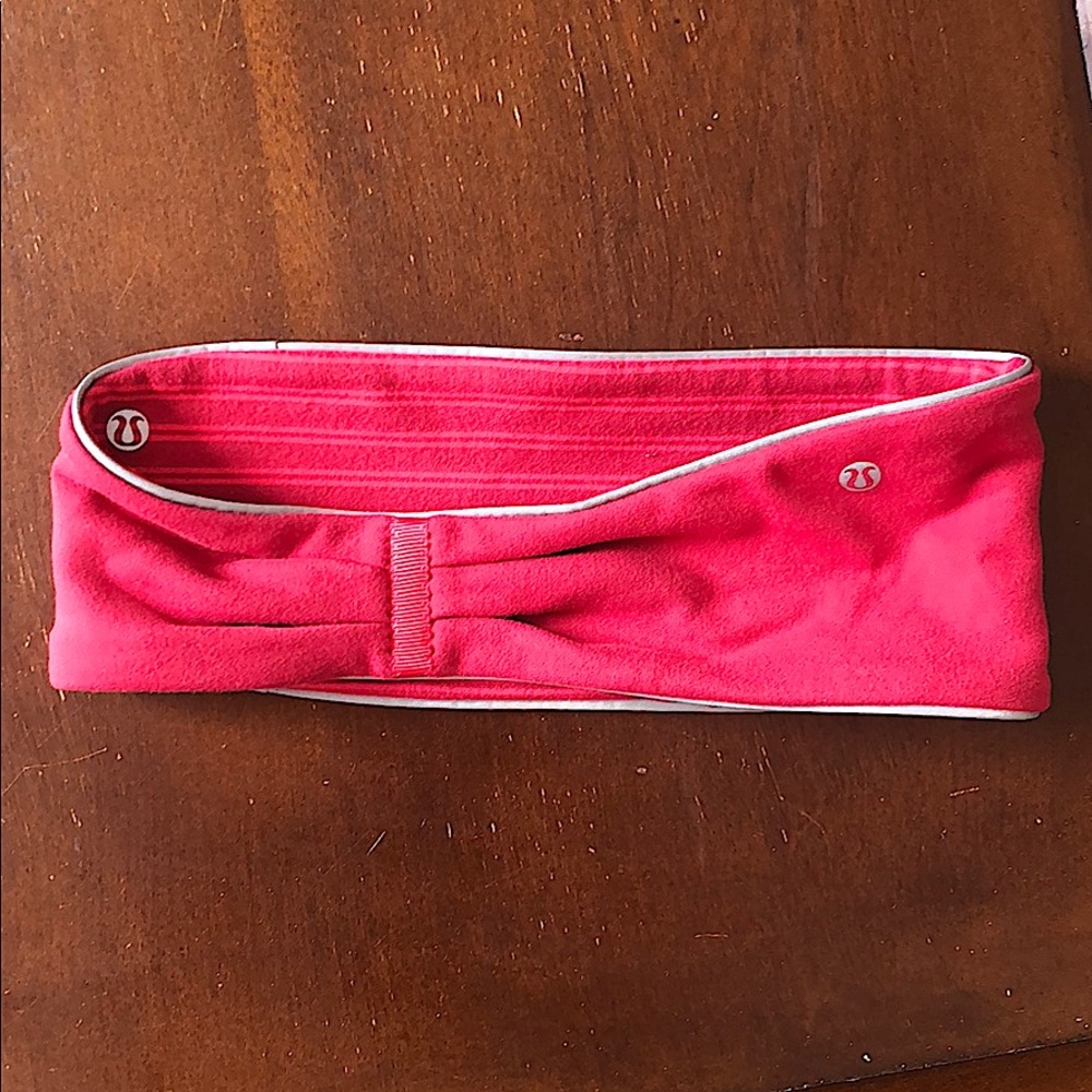 Lululemon reversible headband